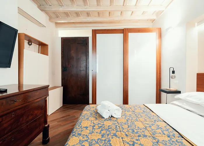 Majorelle Comfy * Roma